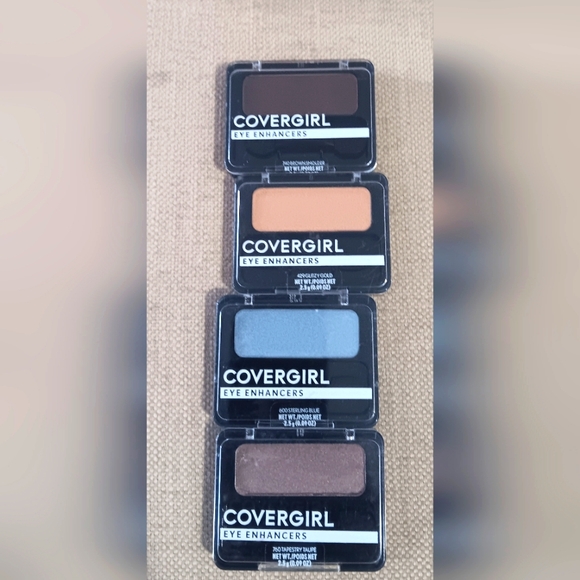 Eye Enhances/ Covergirl - Picture 9 of 16